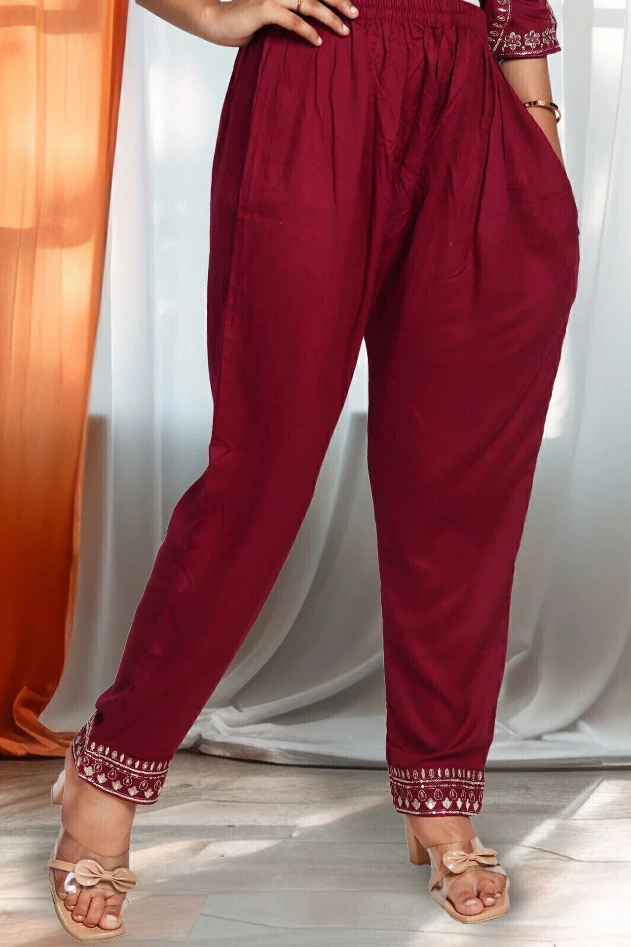 MAROON